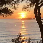 With Private Pool & Boules Court Σπίτι διακοπών Bandol